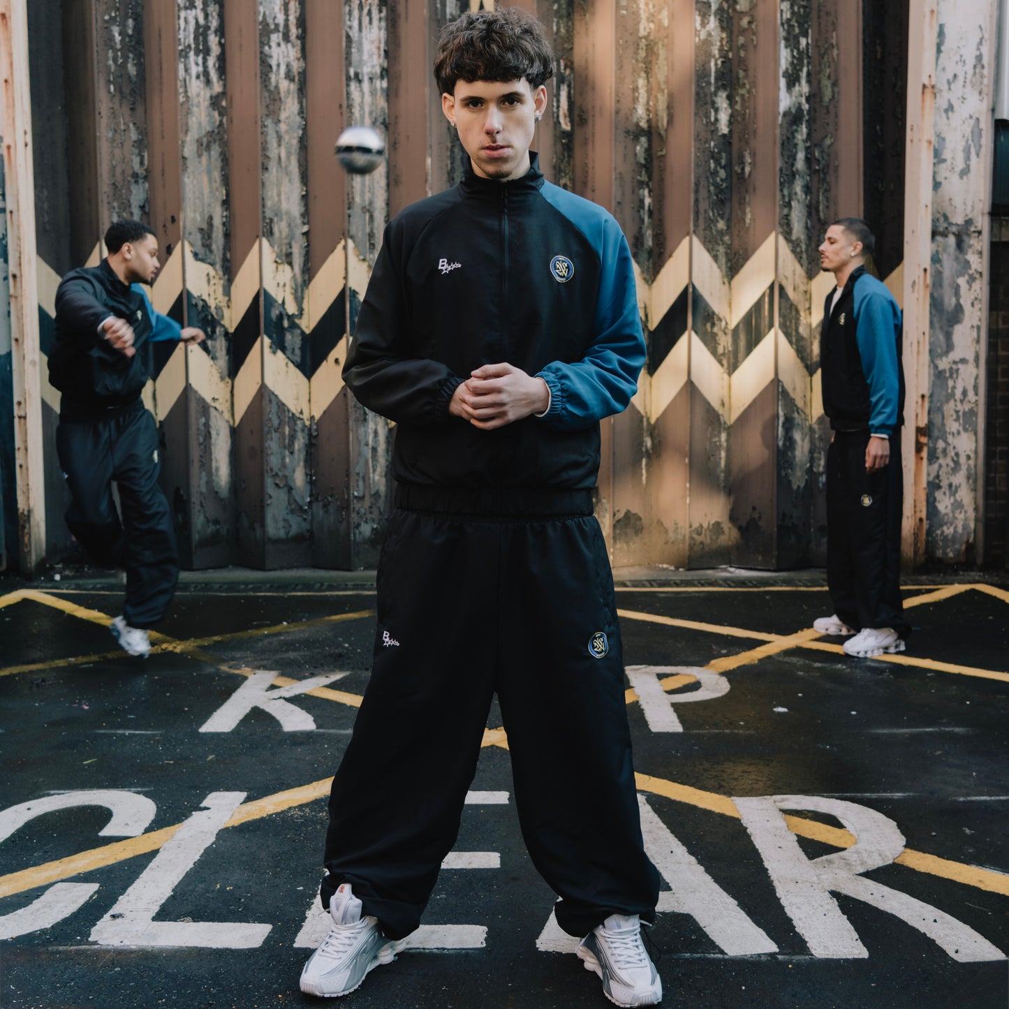 BEST x VSZN TRACK TOP