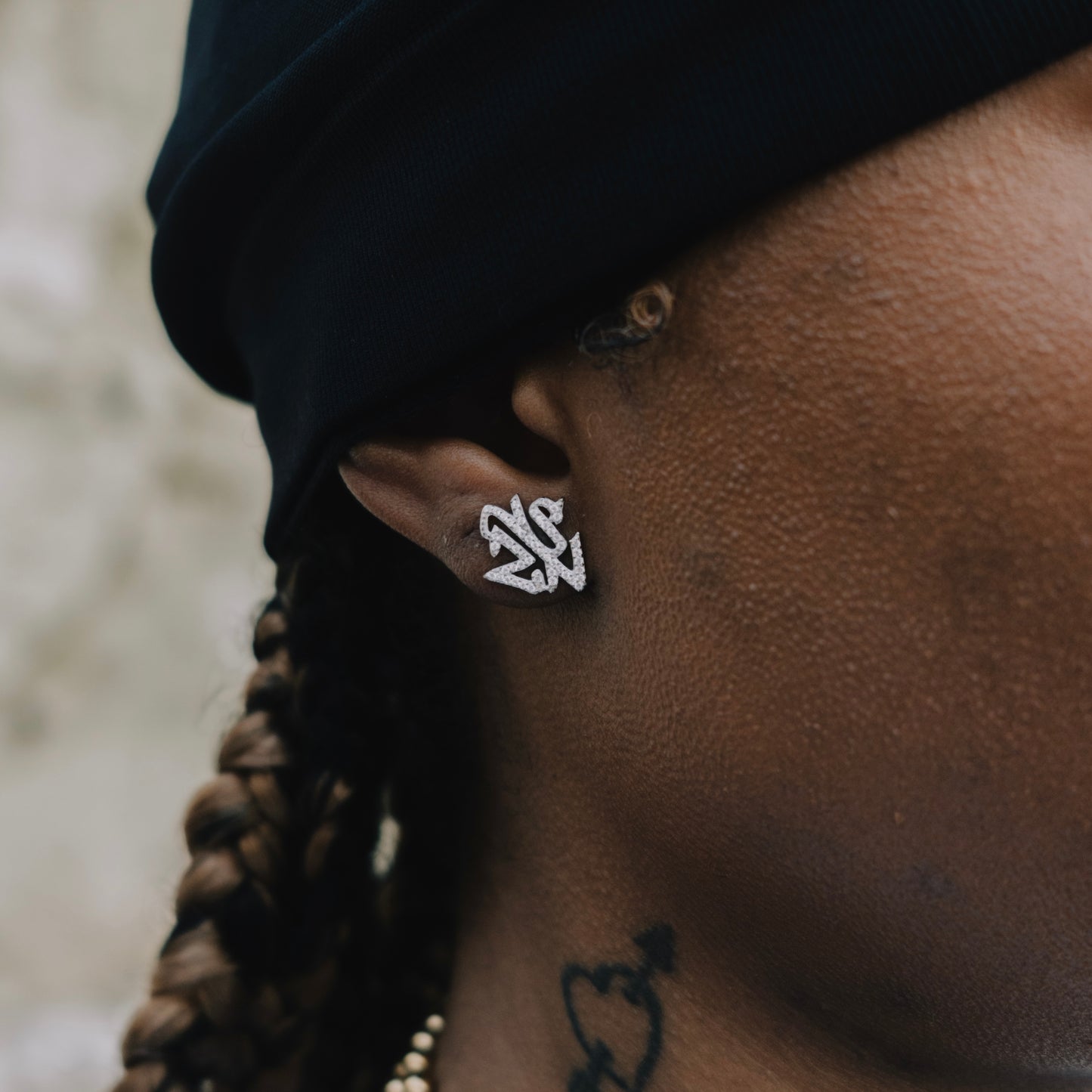 BUSS-DOWN EARRINGS
